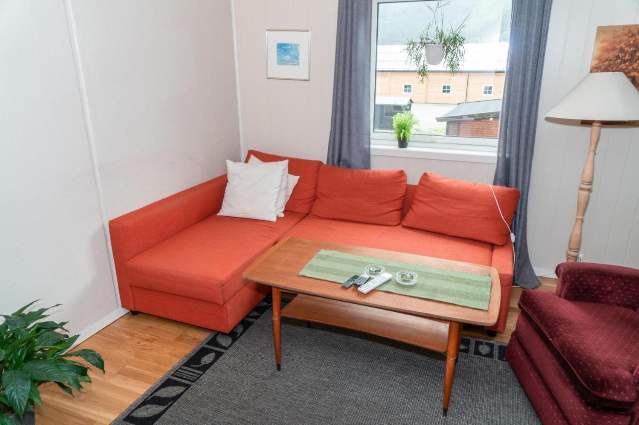 Signegarden - Midt I Fjellheimen - Tett Pa Fjord-Norge Appartement Skjåk Buitenkant foto
